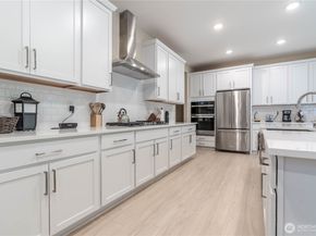 4500 Explorer Ave, Port Orchard WA 98367