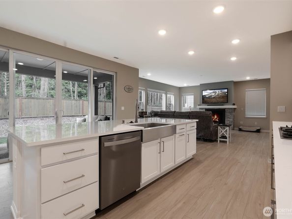 4500 Explorer Ave, Port Orchard WA 98367
