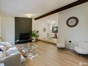 15217 48th Avenue W, Edmonds WA 98026