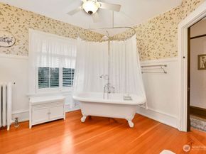 312 Avenue D, Snohomish WA 98290