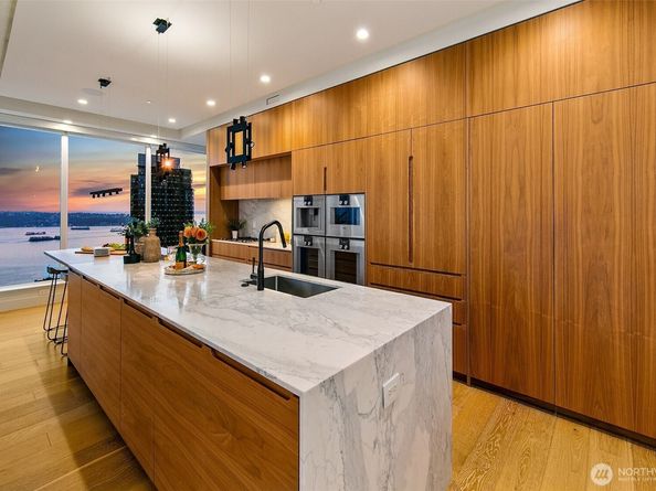 1920 4th Avenue 3002, Seattle WA 98101