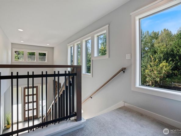 35228 S 44th Avenue, Auburn WA 98001