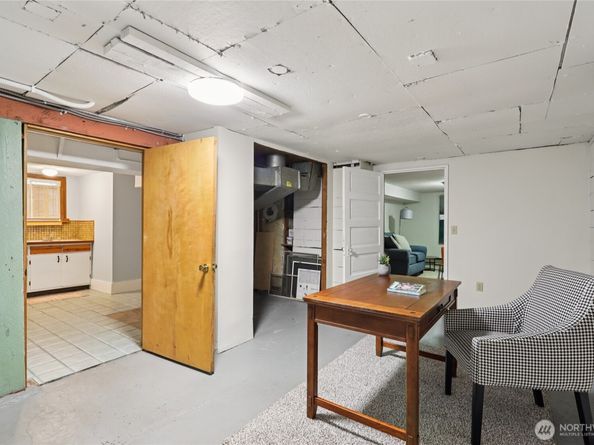 4437 46th Avenue SW, Seattle WA 98116
