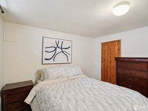 4437 46th Avenue SW, Seattle WA 98116