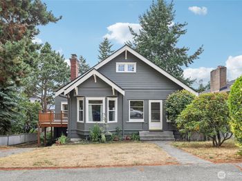 4437 46th Avenue SW
