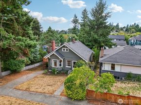 4437 46th Avenue SW, Seattle WA 98116