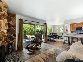 830 Kirkland Way 103, Kirkland WA 98033