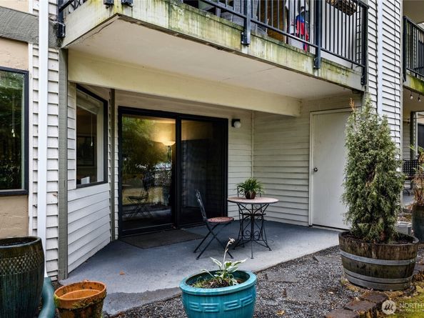830 Kirkland Way 103, Kirkland WA 98033