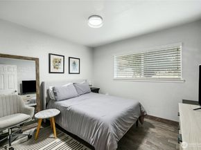 830 Kirkland Way 103, Kirkland WA 98033