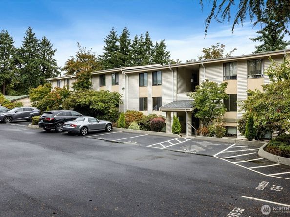 830 Kirkland Way 103, Kirkland WA 98033
