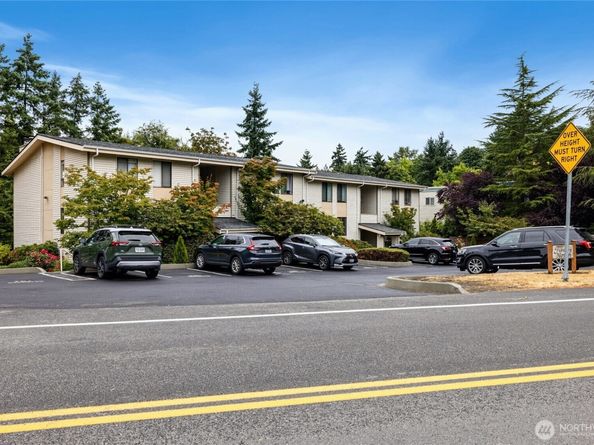 830 Kirkland Way 103, Kirkland WA 98033