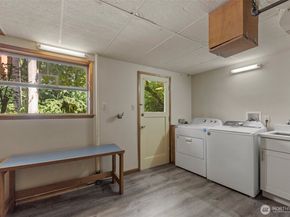 5318 128th Avenue SE, Bellevue WA 98006