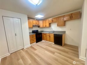 14600 SE 176th Street W11, Renton WA 98058