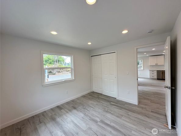 1743 SE Crawford Road, Port Orchard WA 98366