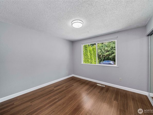 30015 108th Avenue SE, Auburn WA 98092