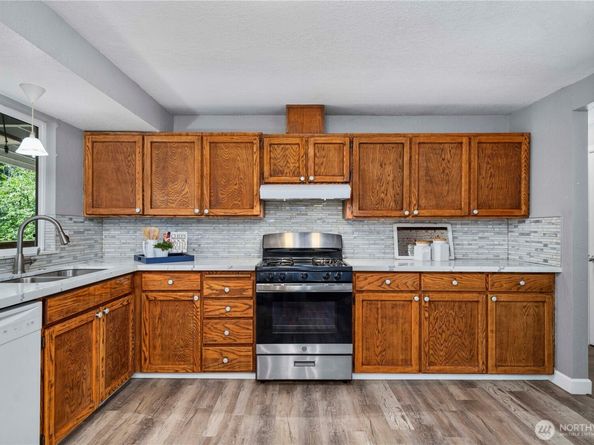 30015 108th Avenue SE, Auburn WA 98092