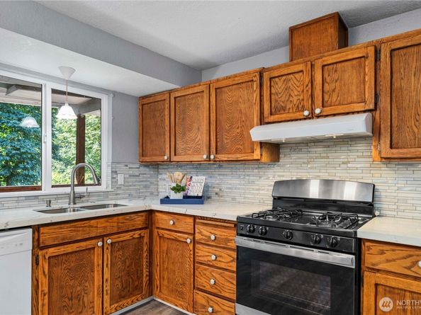 30015 108th Avenue SE, Auburn WA 98092