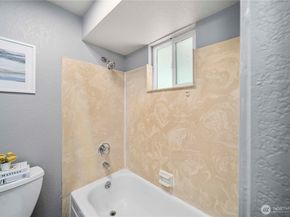 30015 108th Avenue SE, Auburn WA 98092