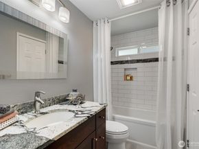 18109 56th Avenue W, Lynnwood WA 98037