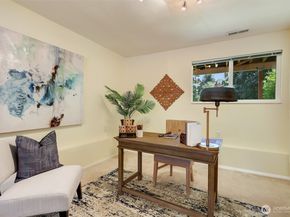 18109 56th Avenue W, Lynnwood WA 98037