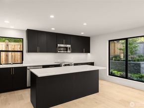 6833 36th Avenue NE, Seattle WA 98115