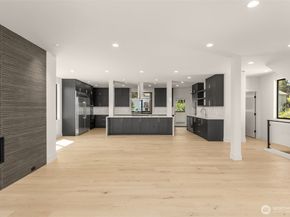 6833 36th Avenue NE, Seattle WA 98115