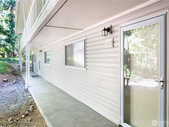 14435 NE 40th St B102, Bellevue WA 98007
