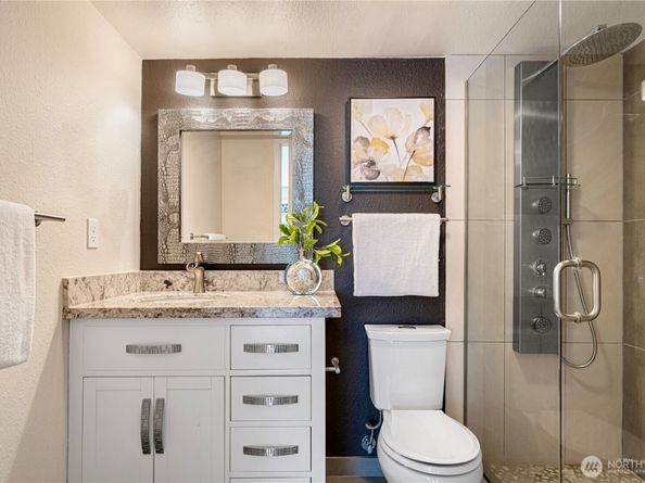 14435 NE 40th St B102, Bellevue WA 98007