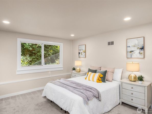 18150 60th Place NE, Kenmore WA 98028
