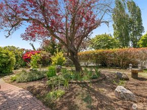 18150 60th Place NE, Kenmore WA 98028