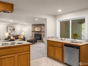 18150 60th Place NE, Kenmore WA 98028