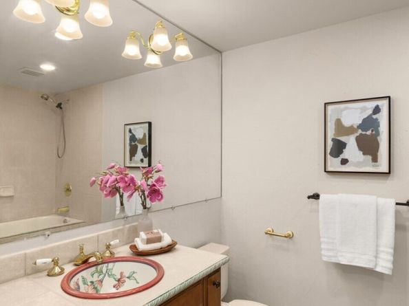 18150 60th Place NE, Kenmore WA 98028