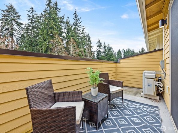 1478 159th Place NE, Bellevue WA 98008