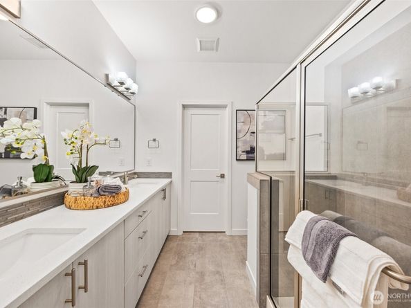 1478 159th Place NE, Bellevue WA 98008