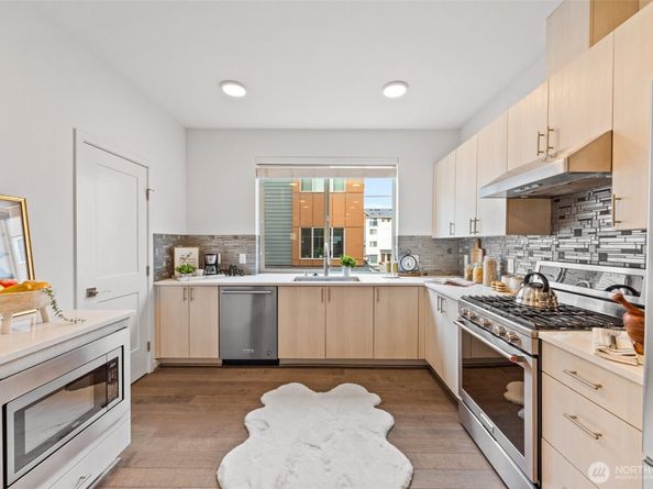 1478 159th Place NE, Bellevue WA 98008