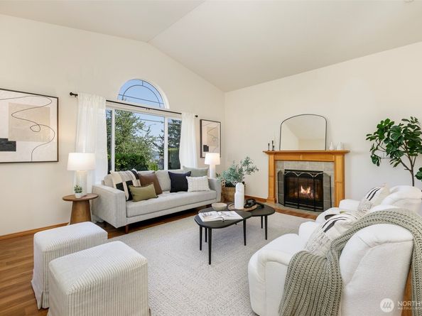 1523 114th Avenue SE, Lake Stevens WA 98258