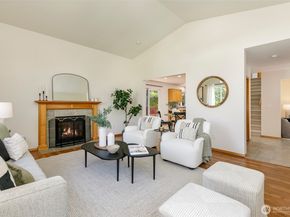 1523 114th Avenue SE, Lake Stevens WA 98258