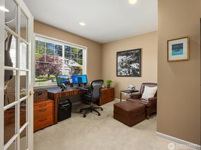 9437 NE Coral Court, Bainbridge Island WA 98110