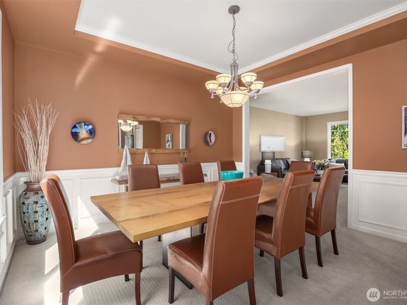 9437 NE Coral Court, Bainbridge Island WA 98110