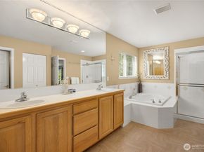 9437 NE Coral Court, Bainbridge Island WA 98110