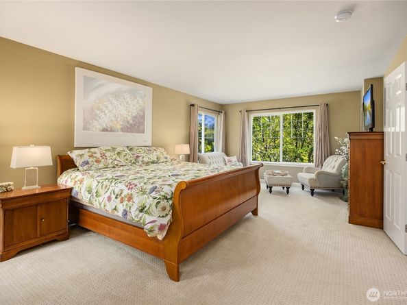 9437 NE Coral Court, Bainbridge Island WA 98110