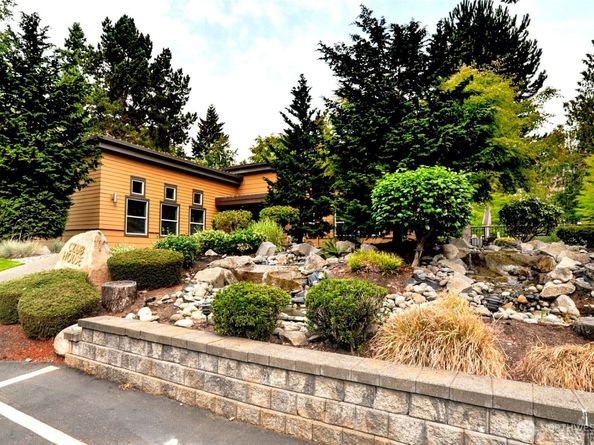 23015 Edmonds Way A103, Edmonds WA 98020