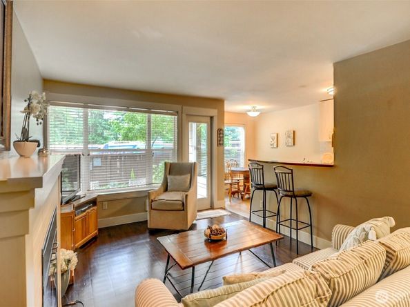 23015 Edmonds Way A103, Edmonds WA 98020
