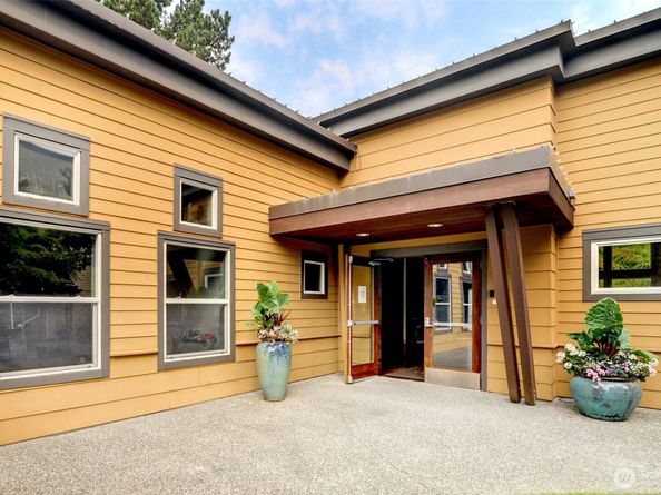 23015 Edmonds Way A103, Edmonds WA 98020