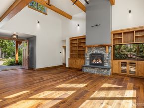 9721 NE Charisma Circle, Bainbridge Island WA 98110
