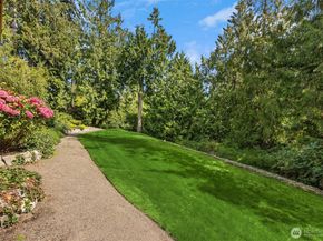 9721 NE Charisma Circle, Bainbridge Island WA 98110