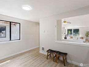 14026 Wallingford Avenue N, Seattle WA 98133