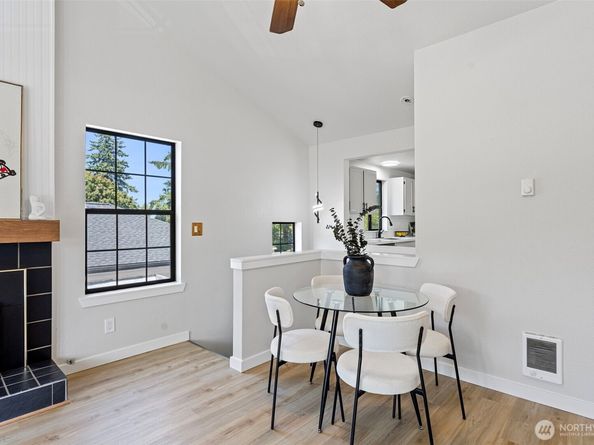 14026 Wallingford Avenue N, Seattle WA 98133
