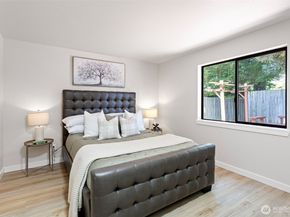 14026 Wallingford Avenue N, Seattle WA 98133