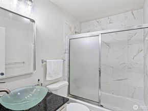 14026 Wallingford Avenue N, Seattle WA 98133
